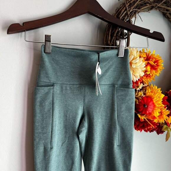 ****SOLD**prAna Heavana Pocket Womens High Rise Legging Size XS in Cool Dusk - Picture 2 of 8